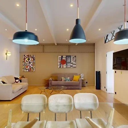 Bluestay 49 - De Charme * Paris