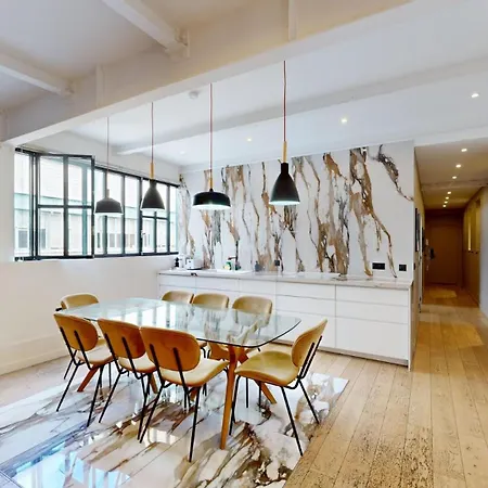 Bluestay 49 - De Charme * Paris