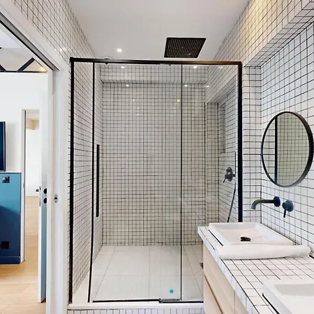 Bluestay 49 - De Charme *